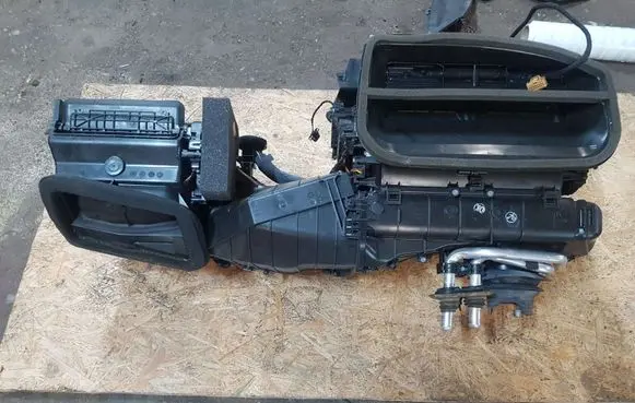 Audi A8 S8 D4 4H Interior heater climate box assembly 4H1820005H