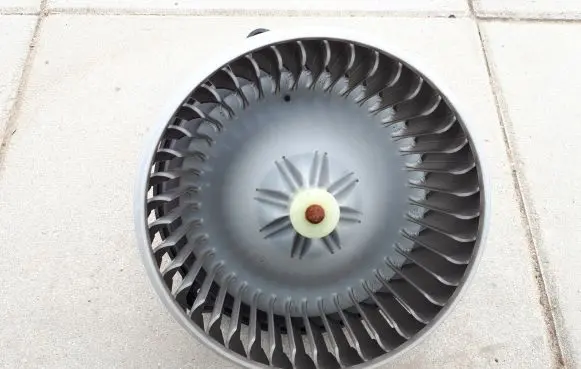 Subaru Outback Heater fan/blower 2727000222