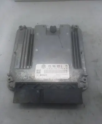 Volkswagen Tiguan Engine control unit/module 03l906022g