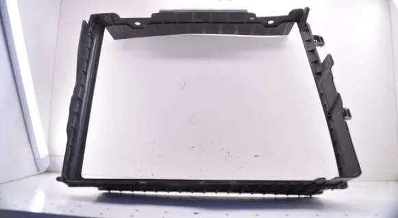 Dacia Sandero III Intercooler air guide/duct channel 165520951R