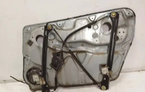 Volkswagen PASSAT B5 Front door window regulator with motor 3B1837461
