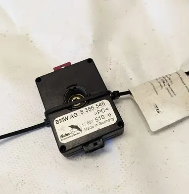 BMW 3 E46 Antenna control unit 8386546 838654603