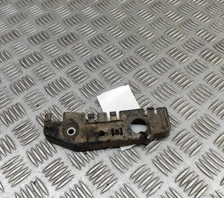 Audi A5 Fender mounting bracket 8W6853922
