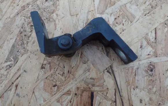 Front door upper hinge