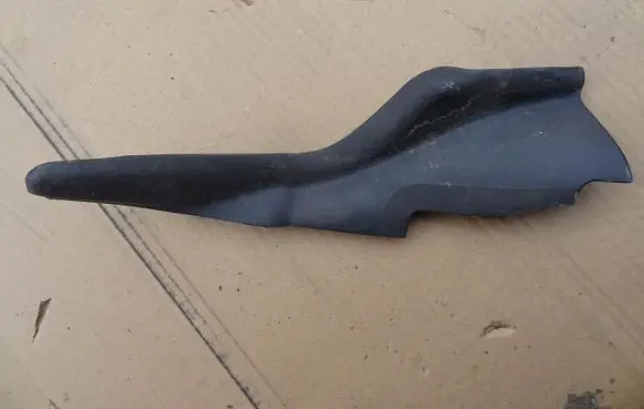 Renault Kangoo II Wiper trim 8200439448