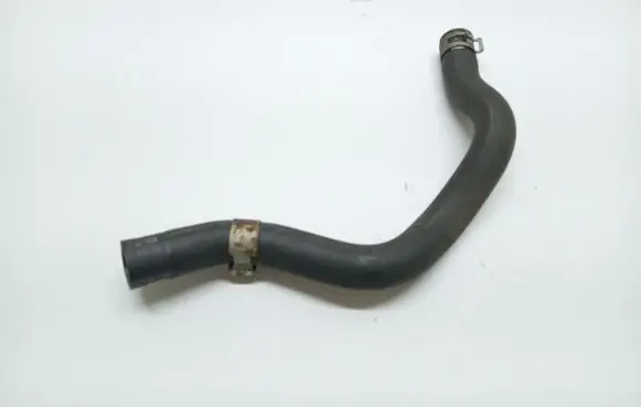 Nissan X-Trail T30 Engine coolant pipe/hose HCL-2501
