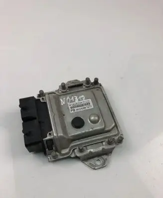 Suzuki Swift II Engine control unit/module 3391061P00