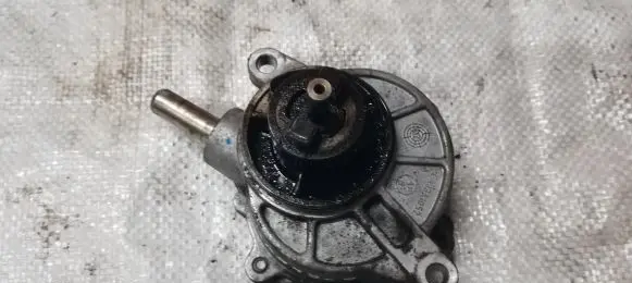 Vacuum pump