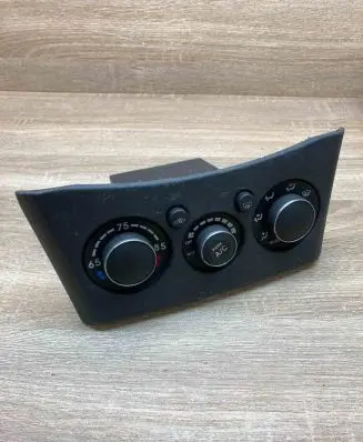 Mitsubishi Eclipse Climate control unit MN162847HA F17439