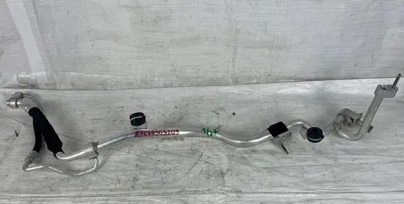 Mercedes-Benz GLS X167 Air conditioning (A/C) pipe/hose A648303203