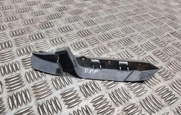BMW 5 E60 E61 Front bumper mounting bracket 7033706 11460915