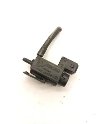 BMW 3 E46 Vacuum valve 712234100 031090 1742712