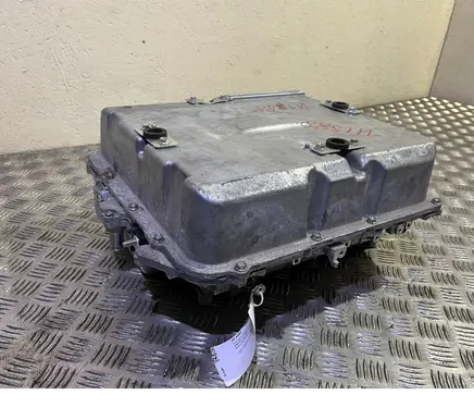 Nissan Leaf II (ZE1) Voltage converter inverter 292C05SH1A