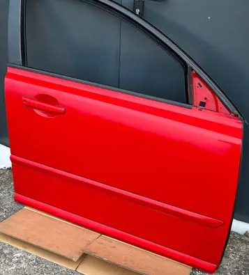 Volvo V50 Front door