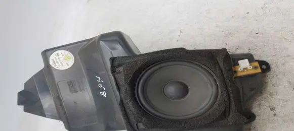 BMW 5 E39 Subwoofer speaker 65138360777