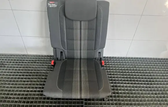 Volkswagen Touran II Third row seats 1T0885022ALAOP1319 1T0885022AL