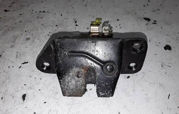 Hyundai Terracan Tailgate/trunk/boot lock/catch/latch