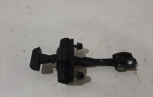 Volvo V40 Front door check strap stopper 31299810