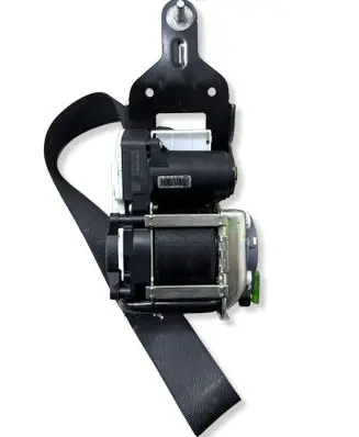Mercedes-Benz E C207 W207 Front seatbelt 620020200 010R000