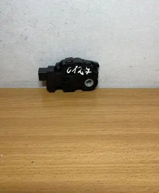 BMW 1 F20 F21 A/C air flow flap actuator/motor T1015556H C127