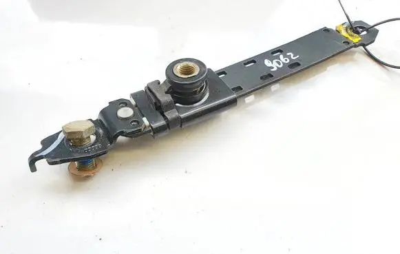 Mitsubishi Carisma Other exterior part 0338b
