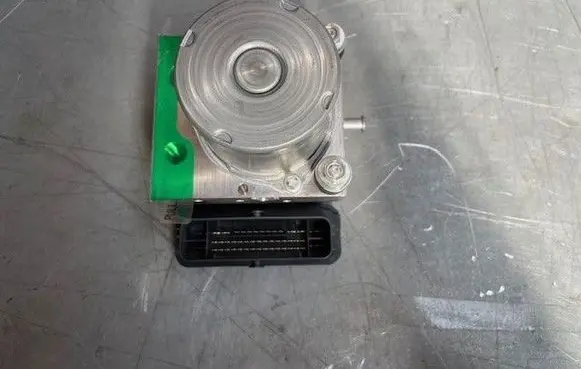 Mercedes-Benz X-class W470 ABS Pump A1779006814