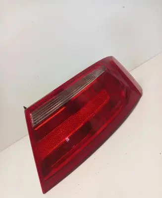 Audi A5 8T 8F Rear/tail lights 8T0945096 AU484 15107