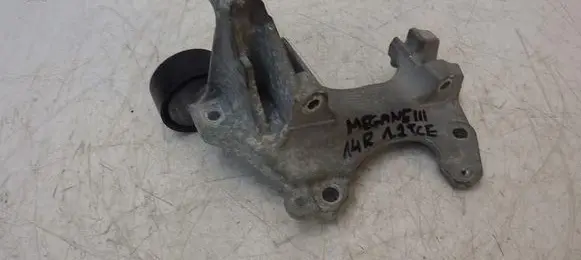Renault Megane III Generator/alternator bracket 117104394R