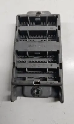 KIA Sorento Fuse module