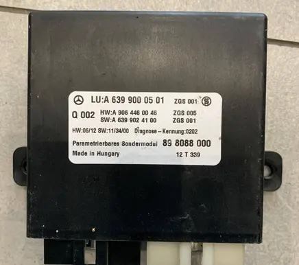 Mercedes-Benz Vito Viano W639 Other control units/modules A6399000501