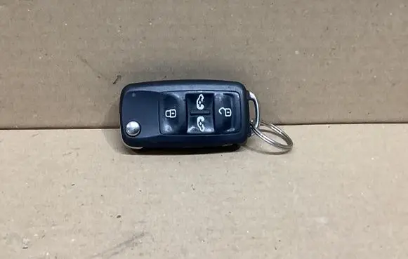 Volkswagen Sharan Ignition key/card 7N0837202K