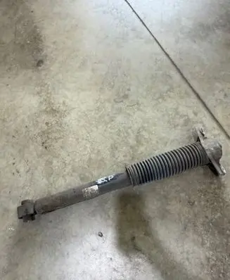 Hyundai Tucson TL Rear shock absorber/damper 55300D7000