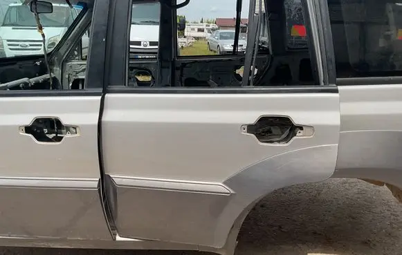 Rear door