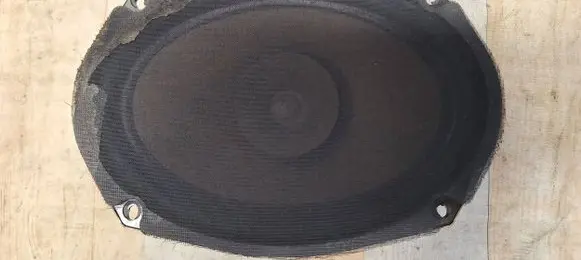 Jeep Grand Cherokee (WK) Front door speaker P05059063A