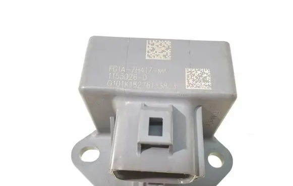 Ford Escape III Fuel pump relay FG1A7H417MA 11550260