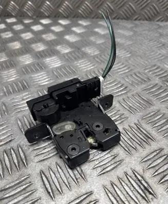 Nissan Qashqai Tailgate/trunk/boot lock/catch/latch 90502EY10A