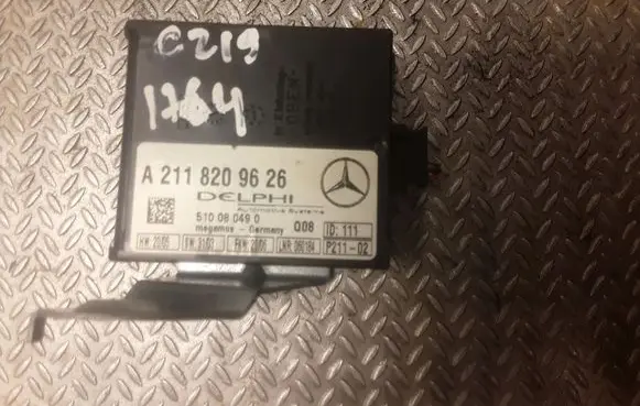 Mercedes-Benz CLS C219 Alarm control unit/module A2118209626 2118209626