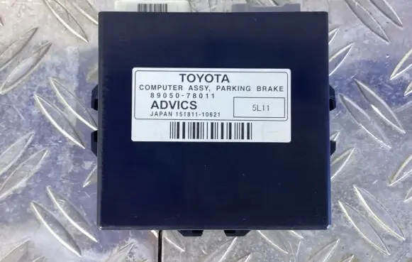 Lexus NX Hand brake control module 8905078011