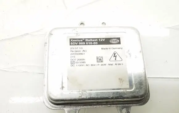 Mercedes-Benz Vito Viano W639 Headlight ballast module Xenon 5DV00961000
