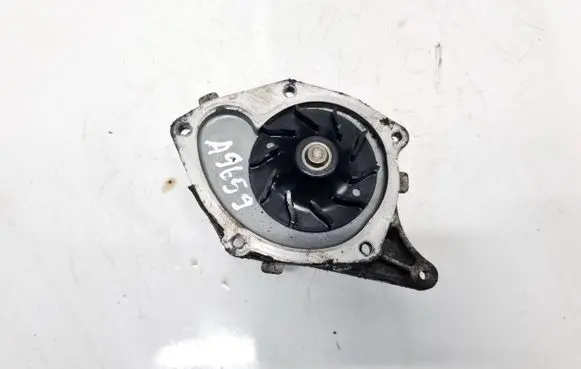 Nissan Qashqai Water pump
