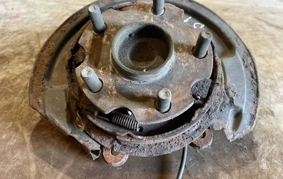 Toyota Avensis T250 Rear wheel hub 8826621100