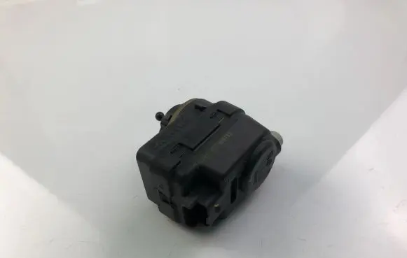 Citroen Xsara Light module LCM PA66GF30