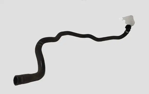 Volvo V40 Engine coolant pipe/hose