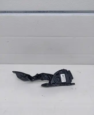 Suzuki SX4 Accelerator throttle pedal 6PV00907401 07062006