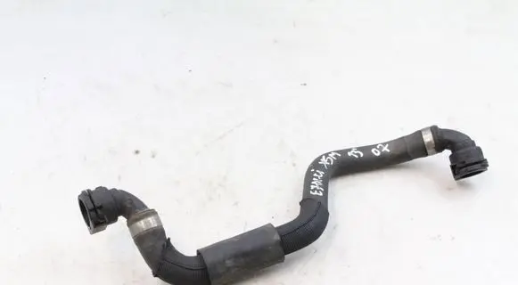 Engine coolant pipe/hose