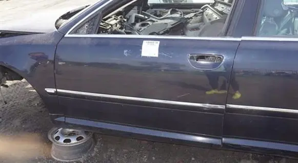 Audi A8 S8 D3 4E Front door