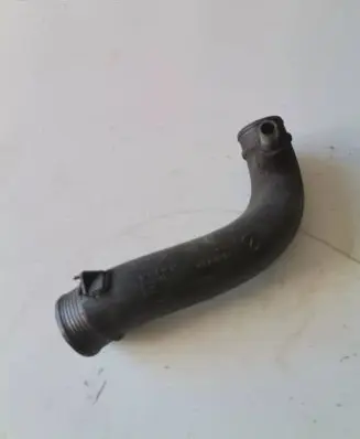 Volvo XC90 Intercooler hose/pipe 30714480