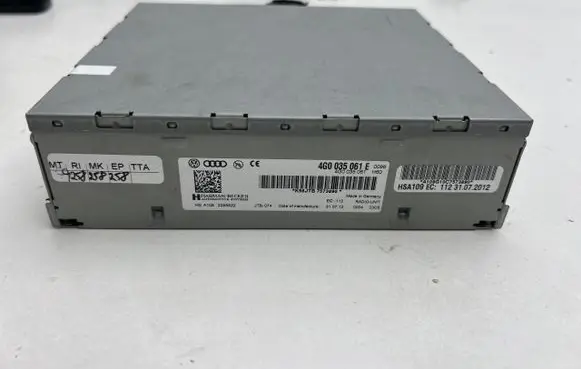 Audi Q2 - Boot/trunk interior light 4G0035061E