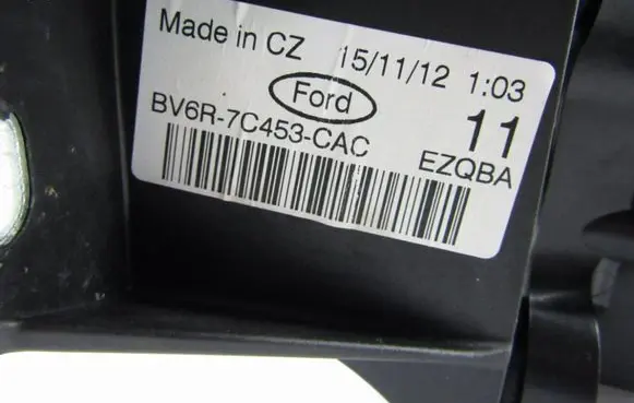Ford Focus Gear shifter/selector BV6R7C453CAC
