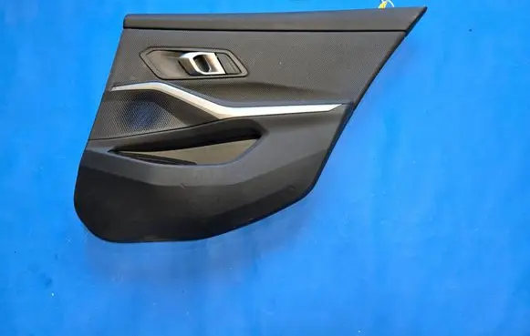 BMW 3 G20 G21 Rear door card panel trim